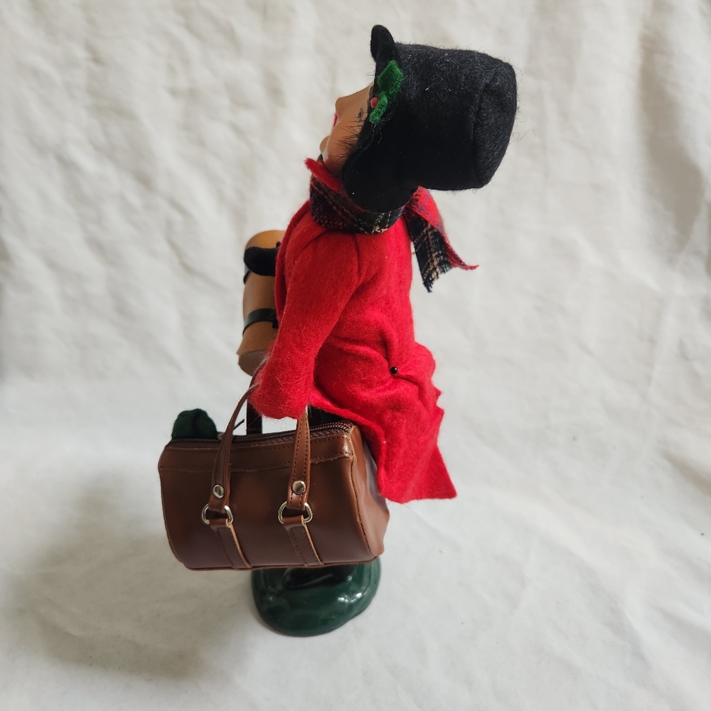 Byers Choice Carolers Traveler Man Figurine - Picture 7 of 12